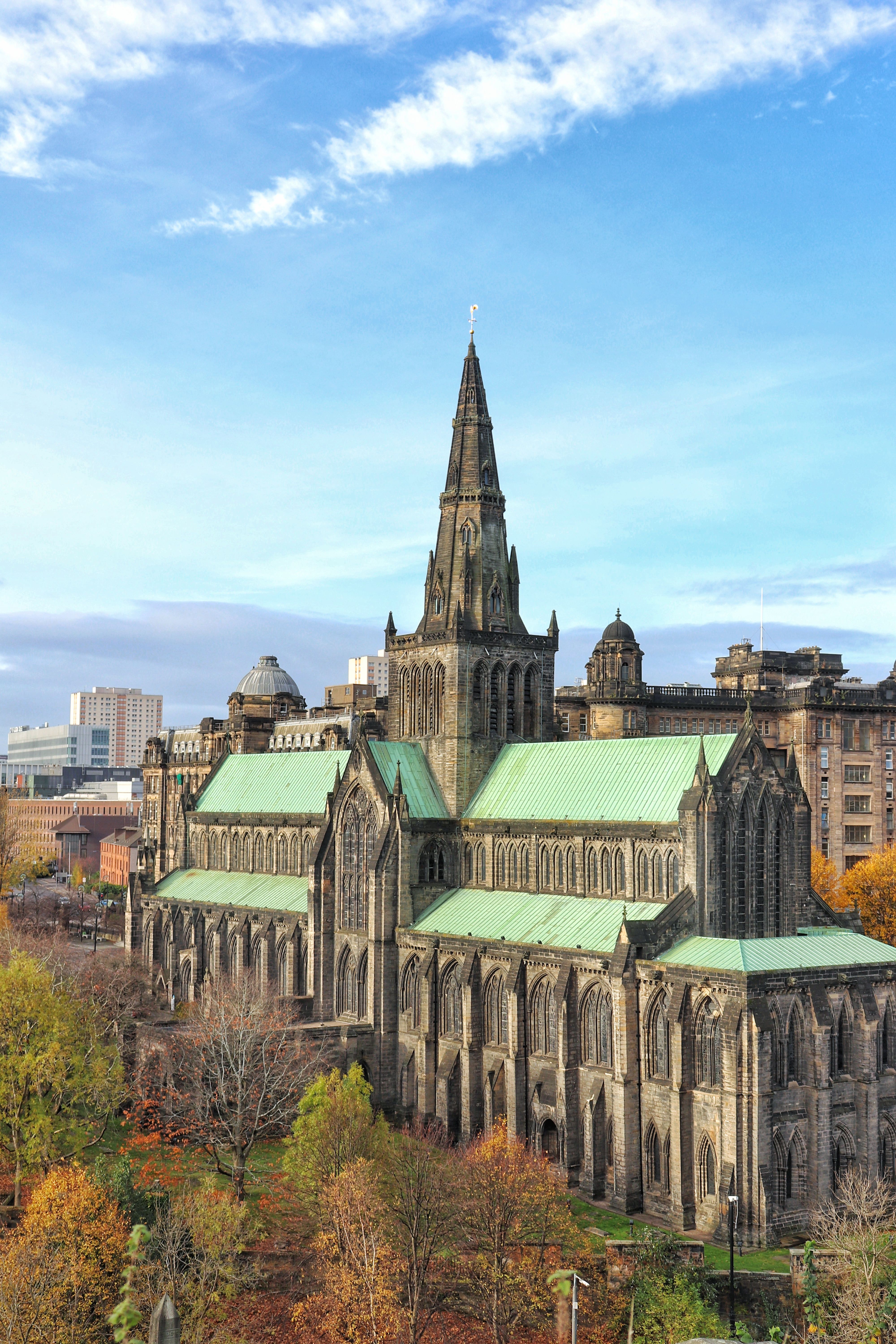 Glasgow Cathedral above the surrounding rooftops